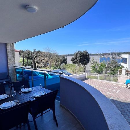 Seascape Residence Pjescana Uvala Ngoại thất bức ảnh