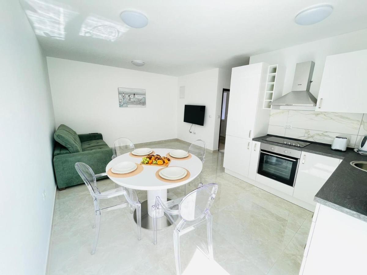 Seascape Residence Pjescana Uvala Ngoại thất bức ảnh