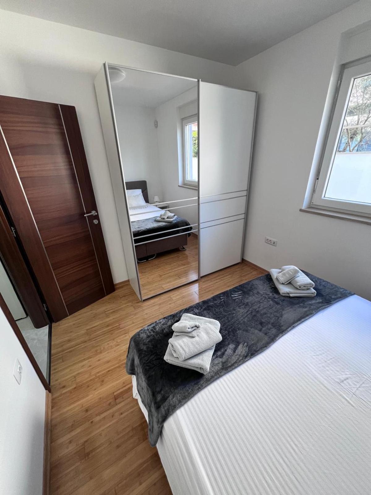 Seascape Residence Pjescana Uvala Ngoại thất bức ảnh